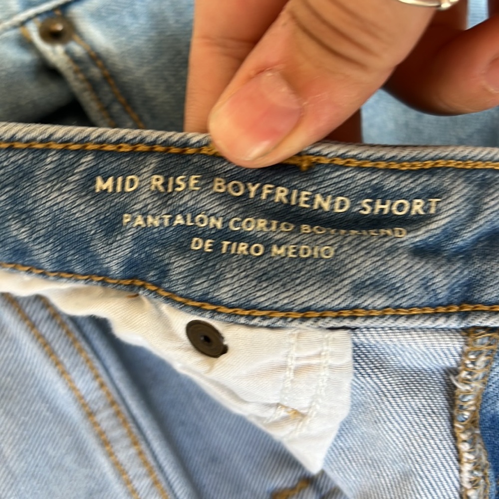Mid Rise Boyfriend Short - Picture 3 of 3